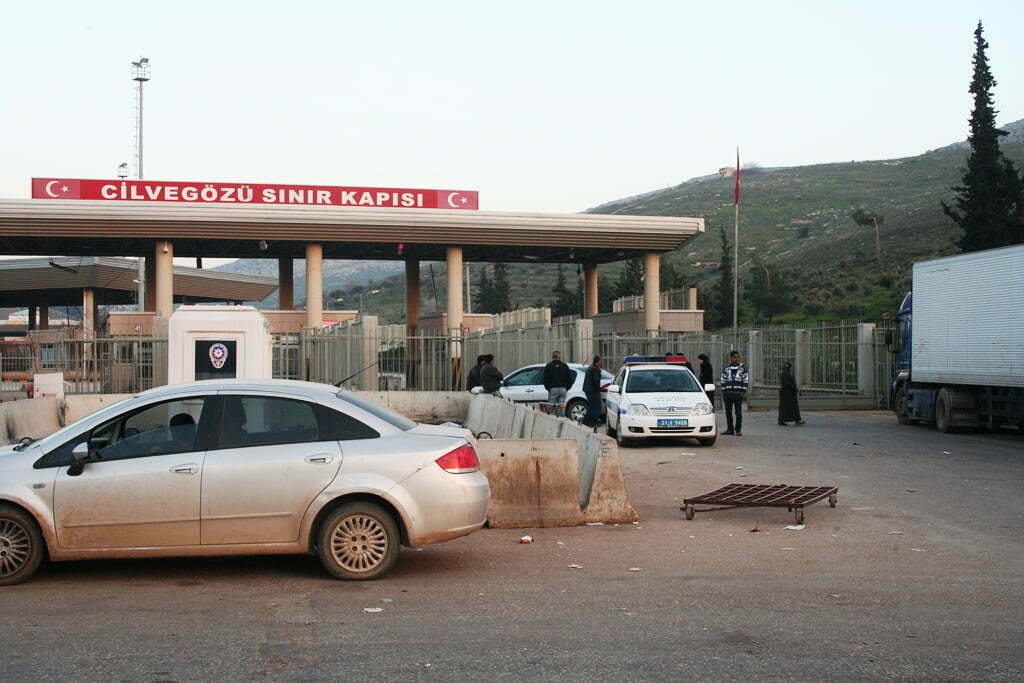 Cilvegözü Sınır Kapısı, Araç ve Yayalara Kapatıldı