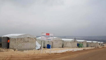 “CİHANNÜMA EVLERİ”  AİLELERE TESLİM EDİLDİ