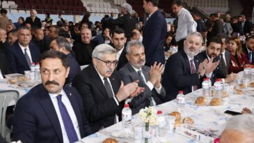 HATAYLILAR HBB’NİN İFTAR SOFRASINDA BULUŞTU