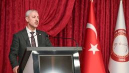 REKTÖR EREN UYARDI: “HESAPLARINIZI KULLANDIRMAYIN”