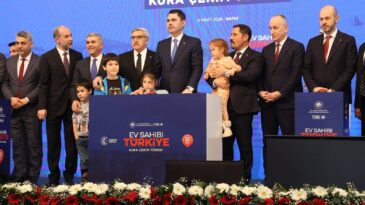 HATAY’DA YÜZYILIN KONUT PROJESİ’NİN KURA ÇEKİMİ YAPILDI