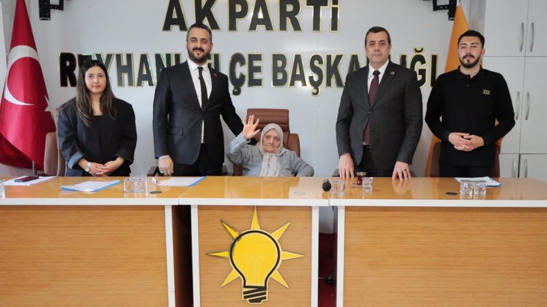 YUMUŞAK: “HİZMET YOLUNDA  OMUZ OMUZA YÜRÜYORUZ”