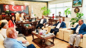 Başkan Hacıoğlu’na ziyaret