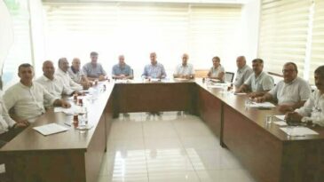 AK Parti ilçe koordinatörleri görevlendirildi Başkan Yeloğlu: AK Parti millete hizmet için var