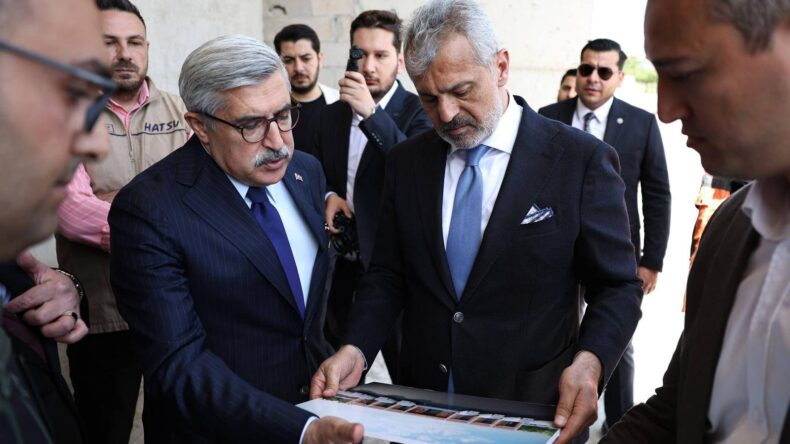 BAŞKAN ÖNTÜRK, REYHANLI’DAKİ OTOGARI YERİNDE İNCELEDİ