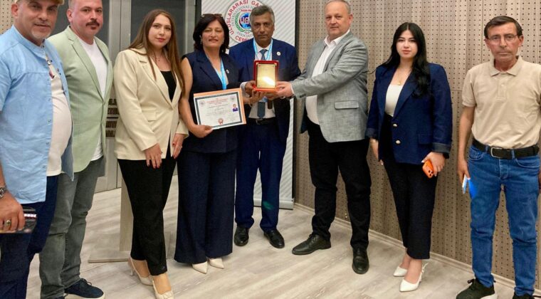 HATAY GAZETECİLİĞİNE ULUSLARARASI TESCİL: SUNA ZEYTUN’A BAŞARI ÖDÜLÜ!