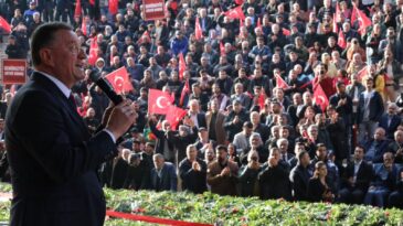 SAVAŞ: HATAY HEPİMİZİN, HATAY SEVDAMIZDAN VAZGEÇMEYİZ