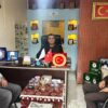 BAŞKAN AHMET SALMAN YUMUŞAK’TAN DÜNYA YARDIM DERNEĞİ BAŞKANI TEMEL’E ZİYARET