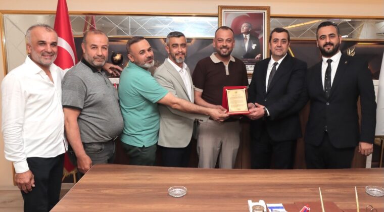 BAŞKAN AHMET SALMAN YUMUŞAK’TANREYHANLI’YA DEĞER KATANLARA VEFA