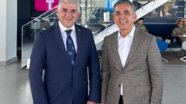 İL MÜDÜRÜ BAL’DAN GÜMÜŞ OTOMOTİV’E HAYIRLI OLSUN ZİYARETİ