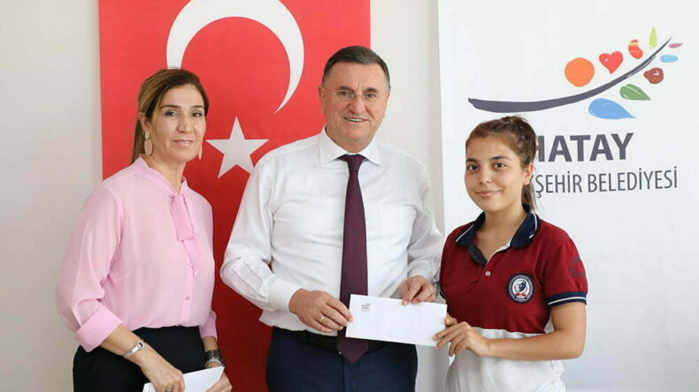 BAŞKAN SAVAŞ’TAN ÖĞRENCİLERE ONLİNE EĞİTİM DESTEĞİ