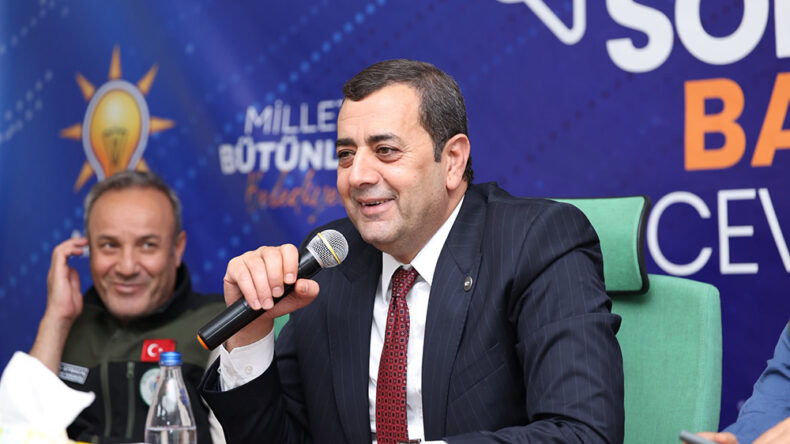 REYHANLI’DA VATANDAŞLAR SORDU BAŞKAN YUMUŞAK CEVAPLADI