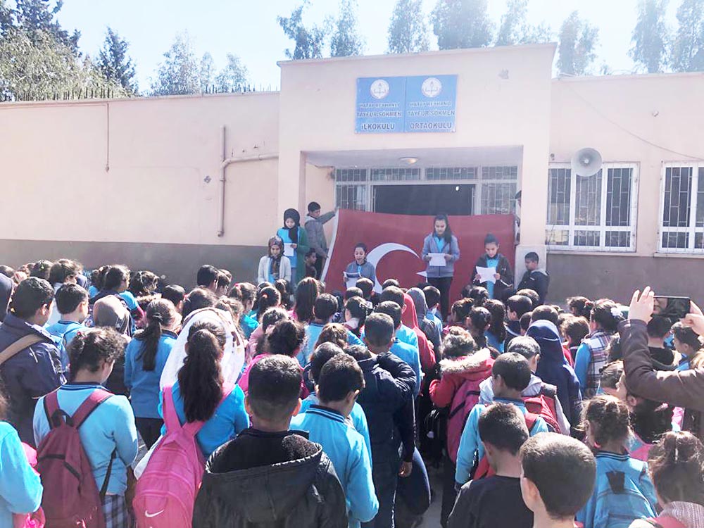Reyhanlı Tayfur Sökmen İlköğretim Okulu’nda “Tayfur Sökmen” törenle anıldı.