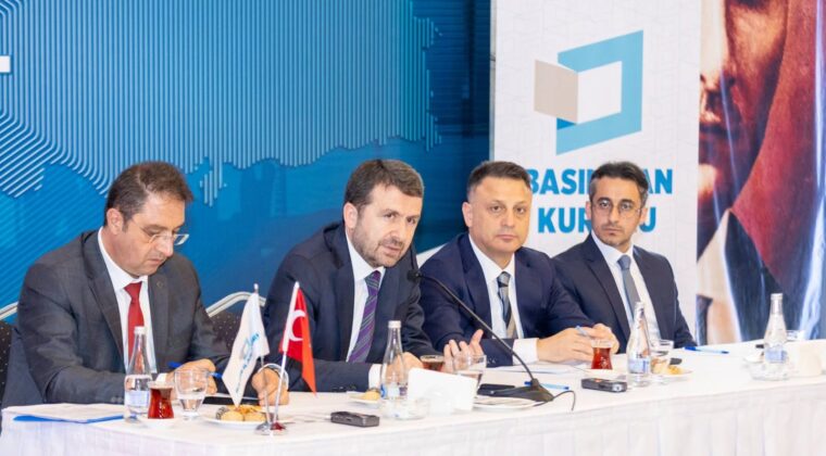 BİK GENEL MÜDÜRÜ ÇAY, İZMİR’DE BÖLGE BASINIYLA BULUŞTU