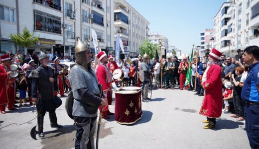 HBB MEHTERAN TAKIMI REYHANLI’DA VATANDAŞLARIN YÜREĞİNİ FETHETTİ