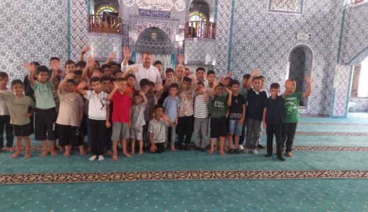 Öğrenciler harçlıklarını Gazze’deki çocuklara gönderdi