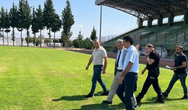 Reyhanlı Tayfur Sökmen Stadyumu’nda inceleme