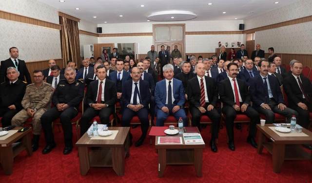 Vali Doğan Başkanlığında Uyuşturucu ile Mücadele Toplantısı Yapıldı