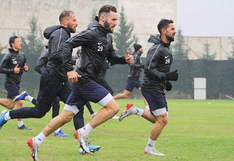 Toysal, “Bursaspor’u yenmek için gidiyoruz”