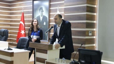 BÜYÜKŞEHİR BELEDİYESİ ‘HATAY’IN DEPREMSELLİĞİ’ SEMPOZYUMUNA EV SAHİPLİĞİ YAPTI