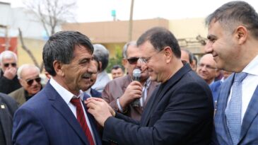 BAŞKAN SAVAŞ REYHANLI’DA TEVECCÜHLE KARŞILANDI