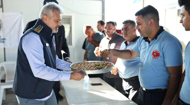 BAŞKAN ÖNTÜRK, YANGIN KAHRAMANLARINI ZİYARET ETTİ