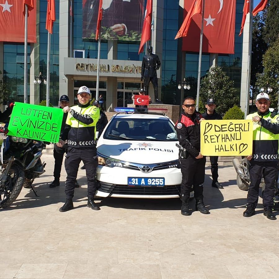 Reyhanlı Polisinden Lütfen ‘Evde kalın’ çağrısı