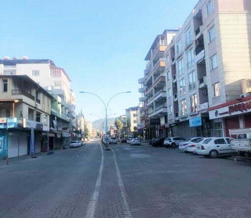 Reyhanlı sokağa çıkma yasağına uydu