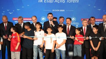 İSKENDERUN SAHİL PROJESİNİN  İLK ETABINI BAKAN KURUM AÇTI