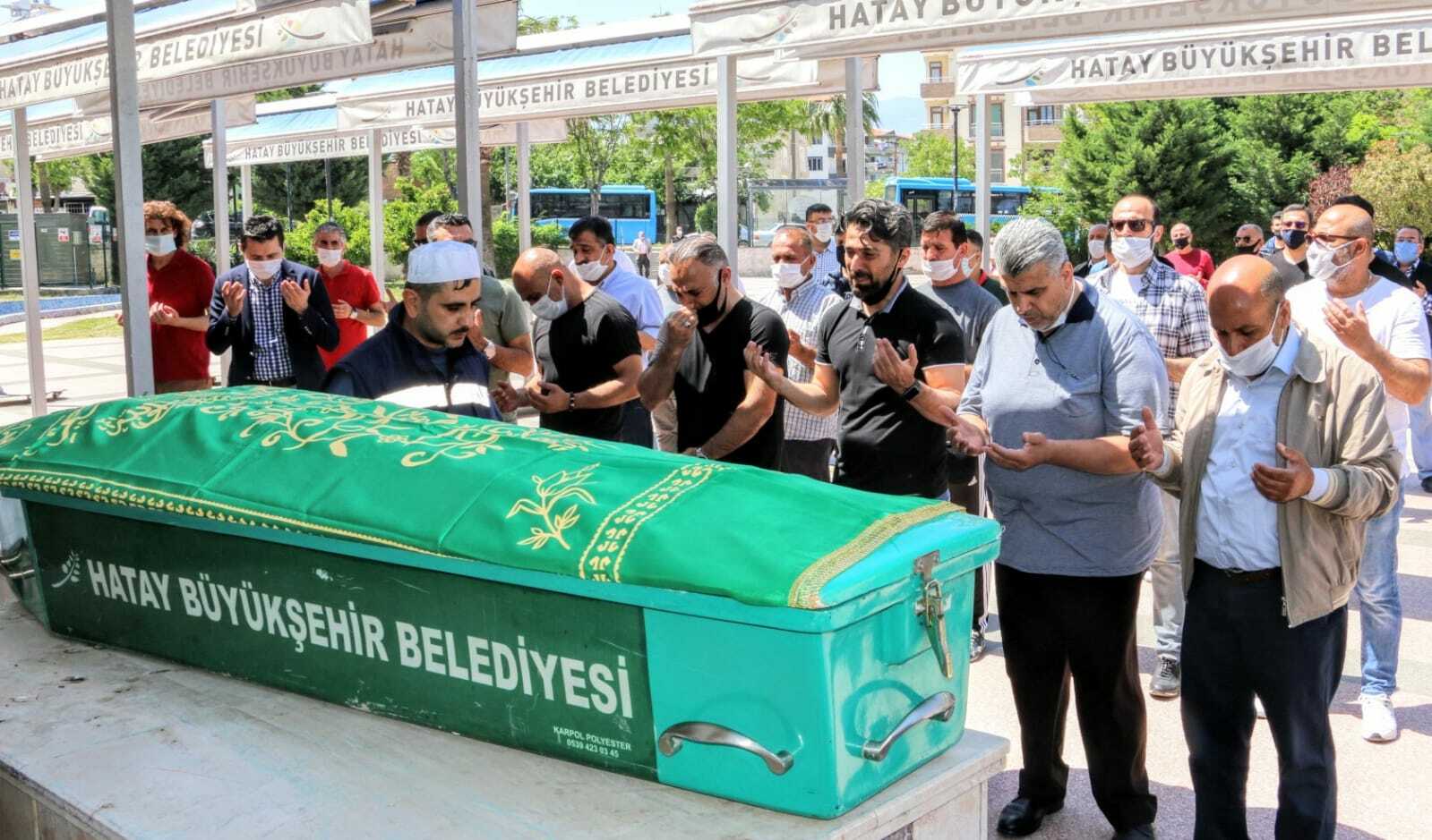 GÖZTEPE TEKNİK DİREKTÖRÜ: İLHAN PALUT’UN ACI GÜNÜ