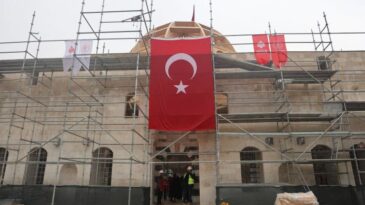 DEPREMDE HASAR ALAN HABİB-İ NECCAR CAMİİ, TEMMUZ’DA İBADETE AÇILACAK