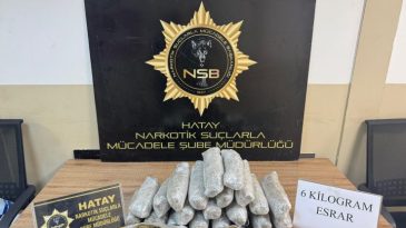 MOTOSİKLETLE UYUŞTURUCU KURYELİĞİ YAPAN ŞAHISTAN 6 KİLO ESRAR ÇIKTI