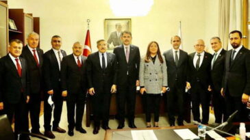 Hatay’ın Çevre ve Şehircilik sorunları Bakana iletildi