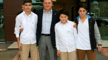 BAŞKAN SAVAŞ: “GENÇLERİMİZİ KÖTÜ ALIŞKANLIKLARDAN KORUYACAĞIZ”