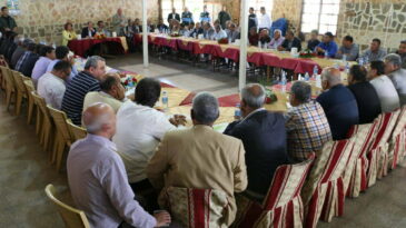 BAŞKAN SAVAŞ, REYHANLI, KIRIKHAN VE DEFNE MUHTARLARIYLA BULUŞTU