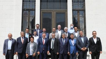 CHP HEYETİ BAŞKAN SAVAŞ’I ZİYARET ETTİ