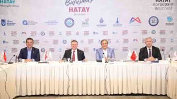 CHP’Lİ BÜYÜKŞEHİR BELEDİYE BAŞKANLARI HATAY’DA BULUŞTU