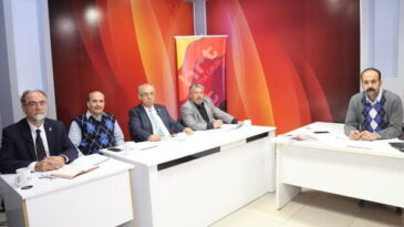 GAZETECİLER SORDU BAŞKAN SAVAŞ CEVAPLADI