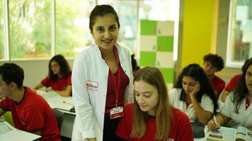 Velilere karne değerlendirmesi için öneriler!