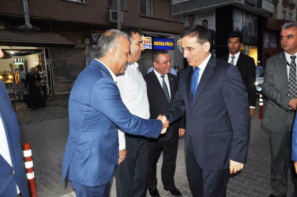 Vali Ercan Topaca’dan Veda Ziyareti