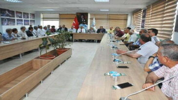 Başkan Şanverdi muhtarlarla sohbet toplantısına katıldı