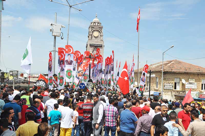 11 MAYIS ŞEHİTLERİ RAHMETLE ANILDI