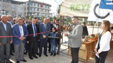 Yeşeren Kalpler Özel Eğitim Ve Rehabilitasyon Merkezi’nden ‘Engelsiz Eller’ Etkinliği