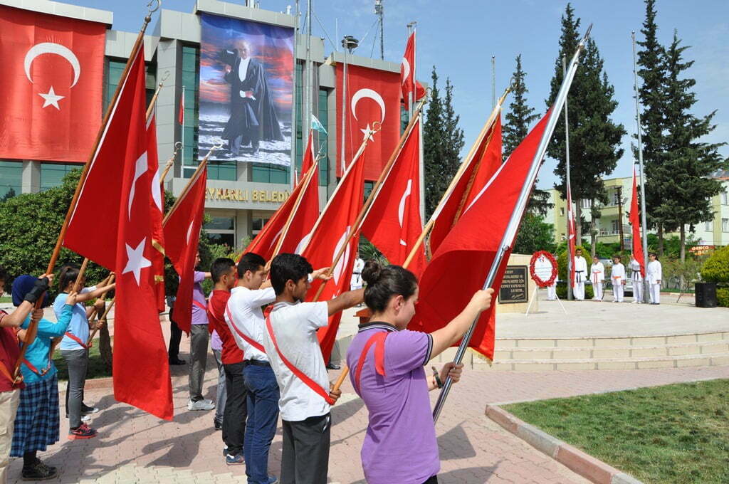 REYHANLI’DA 19 MAYIS ATATÜRK’Ü ANMA GENÇLİK VE SPOR BAYRAMI KUTLANDI