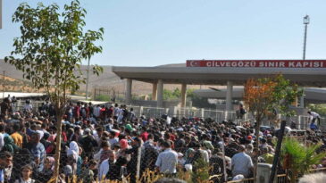 SURİYELİLERE BAYRAM İZNİ