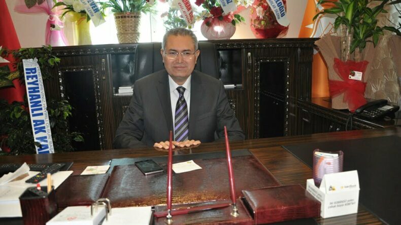 AK PARTİ DE YENİ BAŞKANLAR BELLİ OLDU MUSA YÜKSEKGÖNÜL AK PARTİ İLÇE BAŞKANI