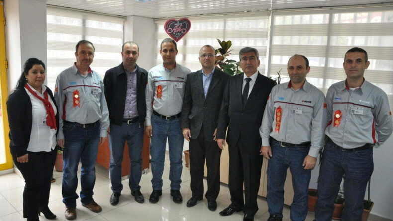 ARÇELİK VE BEKO SERVİSİNDE BAŞARILI TEKNİSYENLERE ÖDÜL