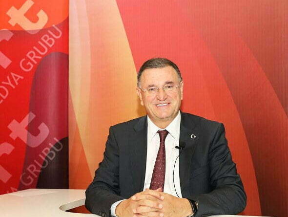 BAŞKAN SAVAŞ HRT EKRANLARINDA GÜNDEMİ DEĞERLENDİRDİ