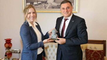 KANADA BÜYÜKELÇİSİ BAŞKAN SAVAŞ’I ZİYARET ETTİ