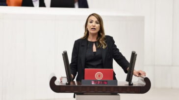 KARA: AŞIRI SICAKLAR HAYATİ SORUNLARA NEDEN OLUYOR